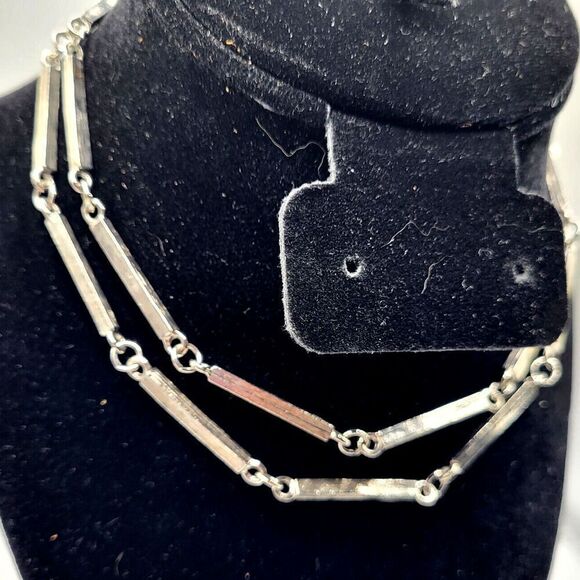 Vintage 90s Bar Chain Necklace Spring Ring 29 in - Picture 1 of 6